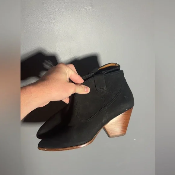 Frye Reina Ankle Boot Womens Size 8 - Picture 2 of 6